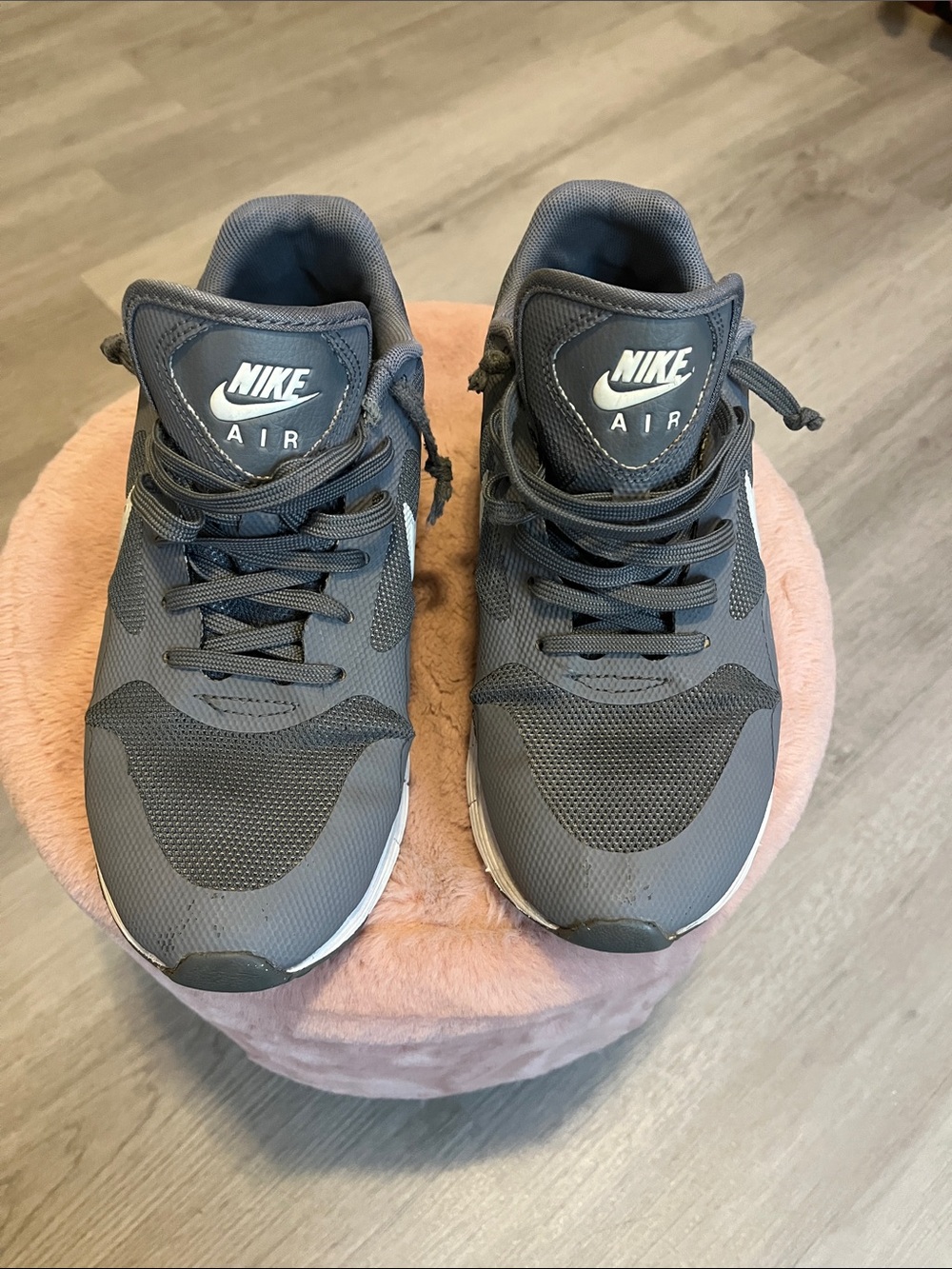 Nike Men’s Air Sneakers - Charcoal Gray